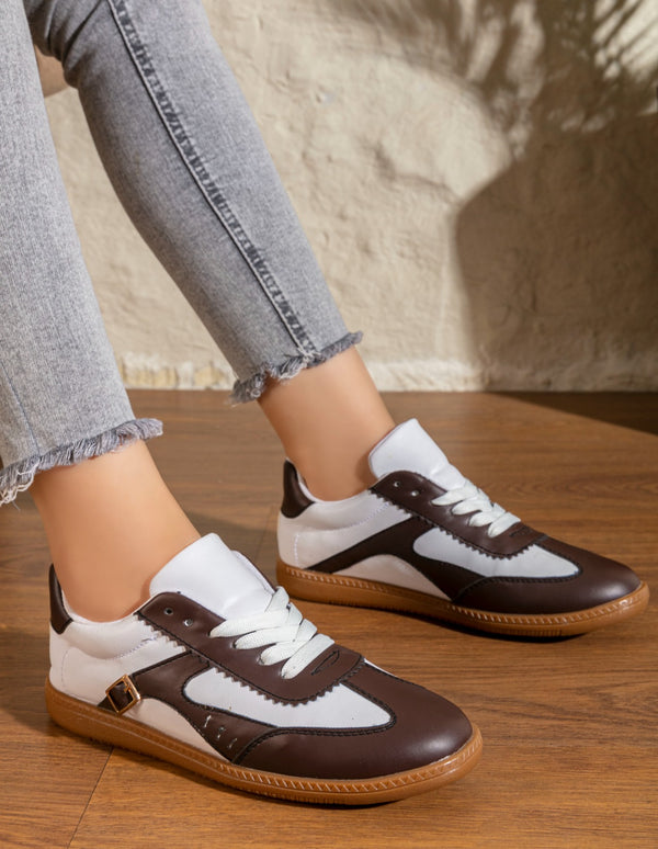 سنيكرز حريمي ليكرا FL